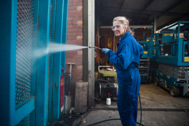Professional Pressure Washing Services in East Bronson, FL